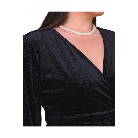 Rochie eleganta Elisabeta, din catifea soft, culoare negru Acum la 249,00 lei Livrare 24-48 de ore si Cadou la orice comanda